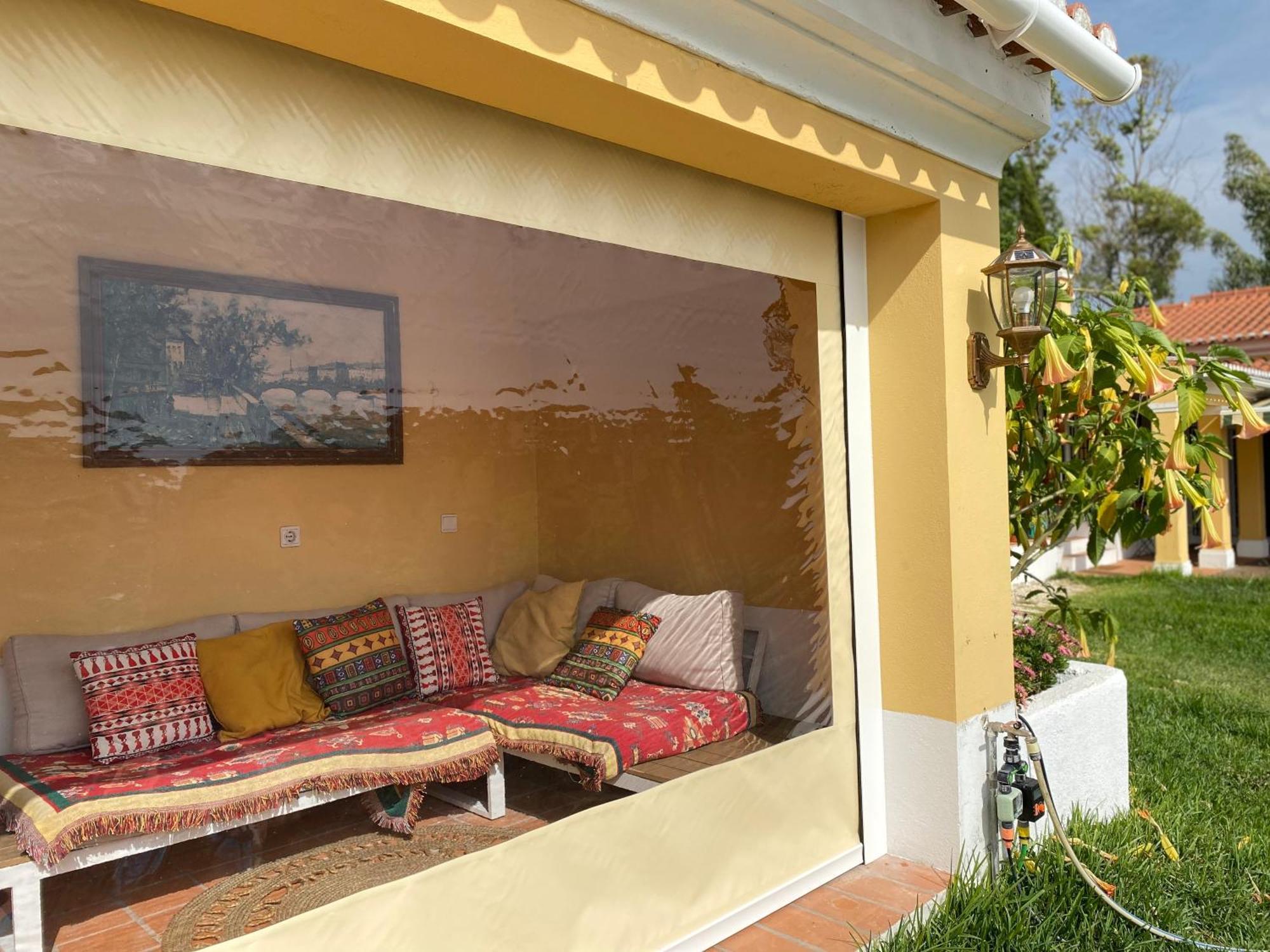 2Bedroom House With Swimming Pool And View Mocarria Exteriér fotografie